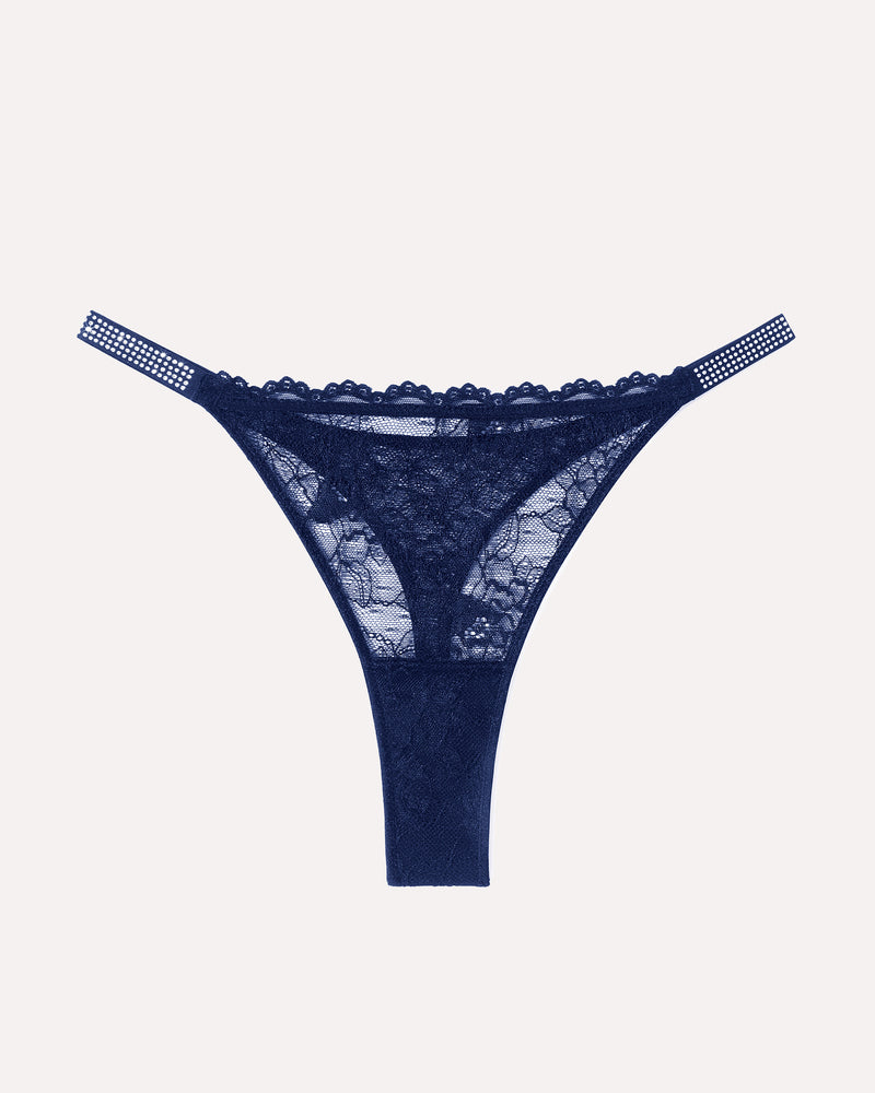 Tanga aus Spitze mit strassbesetztem Riemen