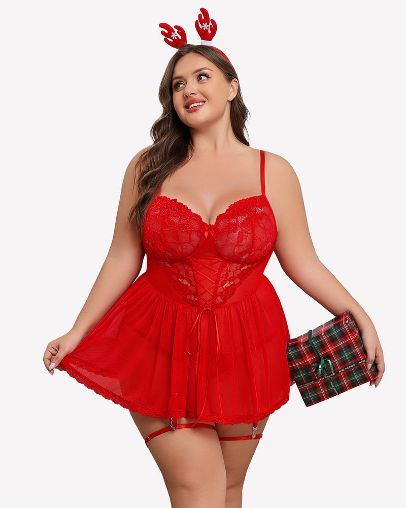 Plus Size Babydoll aus Spitze mit Strapsgürtel