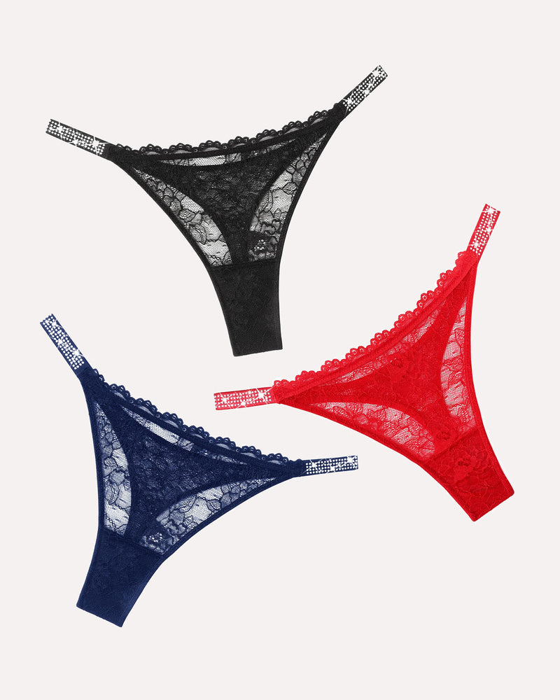Tanga aus Spitze mit strassbesetztem Riemen