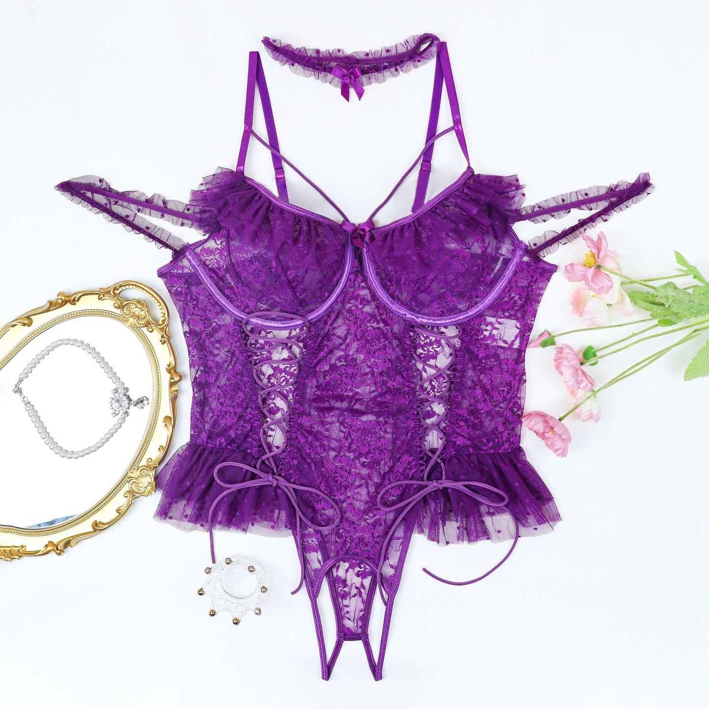 Bodys mit transparenter Spitze in Übergröße