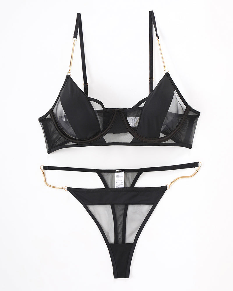 Push Up Ketten-BH und Tanga Set