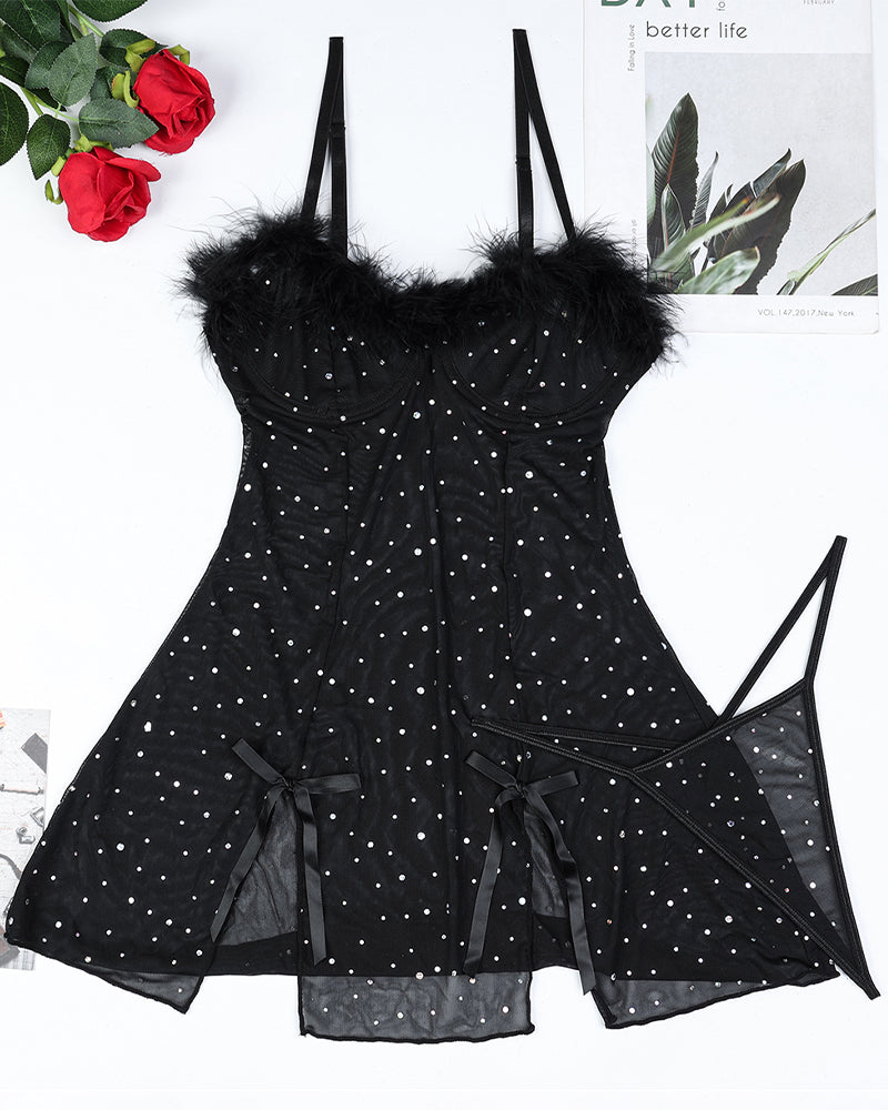 Diamant-Durchsichtiges Kleid mit elastischem Schlitz Set