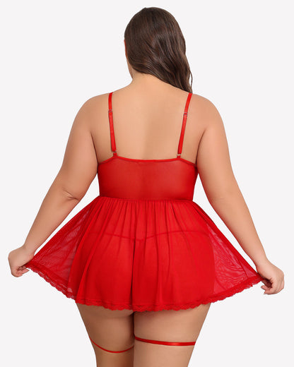 Plus Size Babydoll aus Spitze mit Strapsgürtel