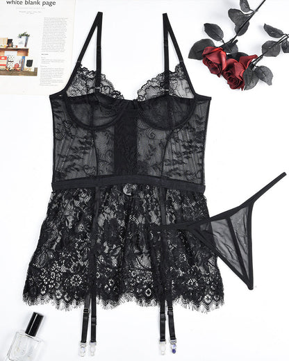 Durchsichtiges Spitzen-Nachtkleid mit G-String