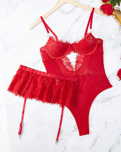 Spitze Hollow Out Bodysuit Mini Rock mit Strumpfband