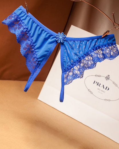 Tanga mit niedriger Taille und Spitze im Schritt